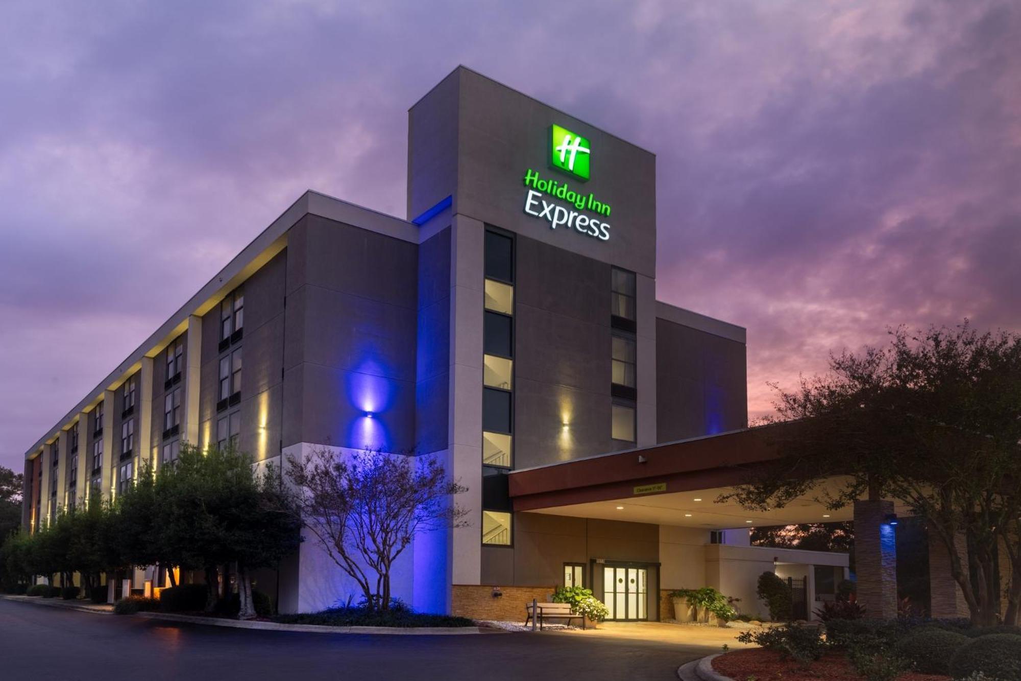 Hotel Express By Ihg