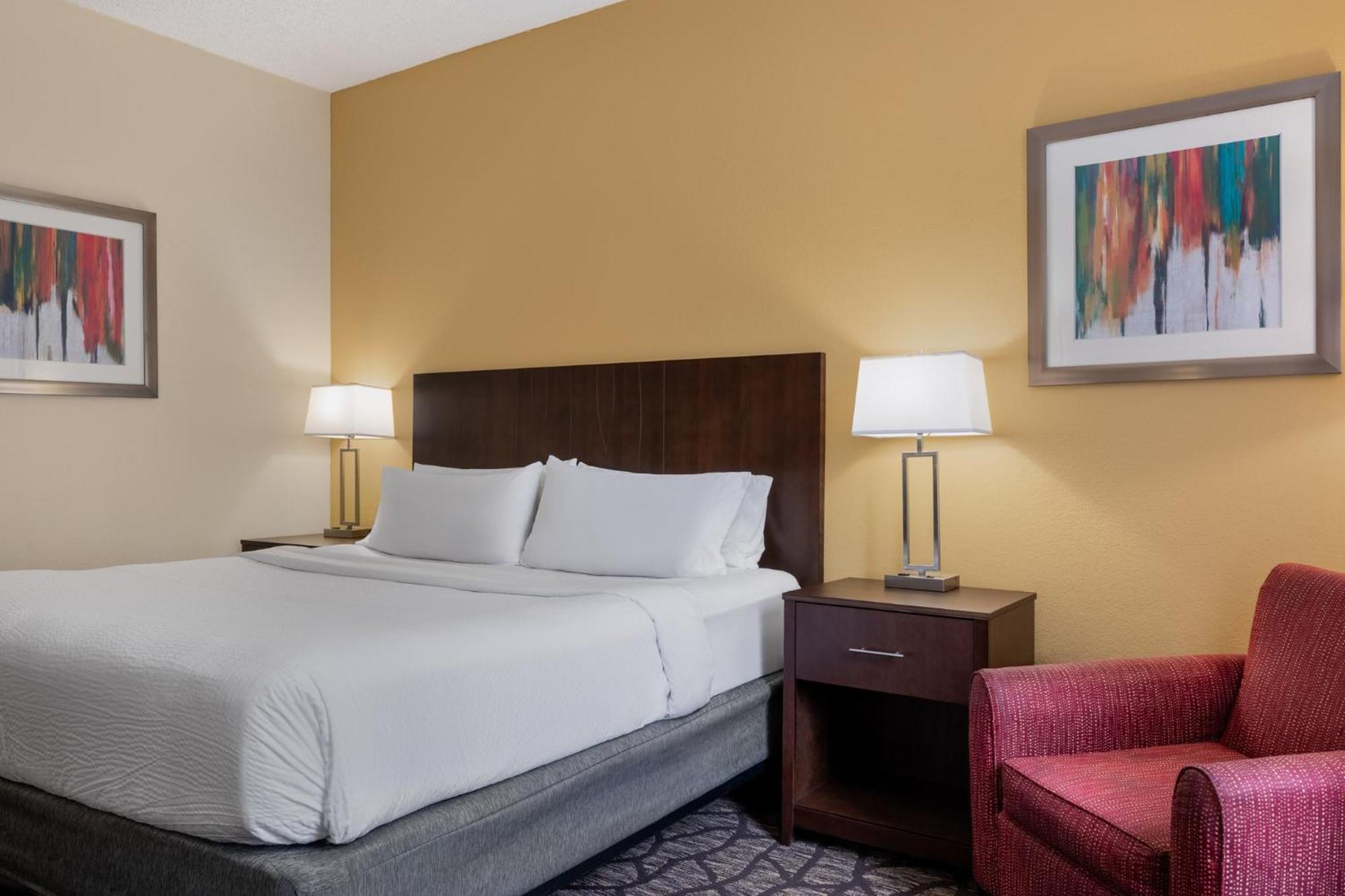 Hotel Express By Ihg Tallahassee